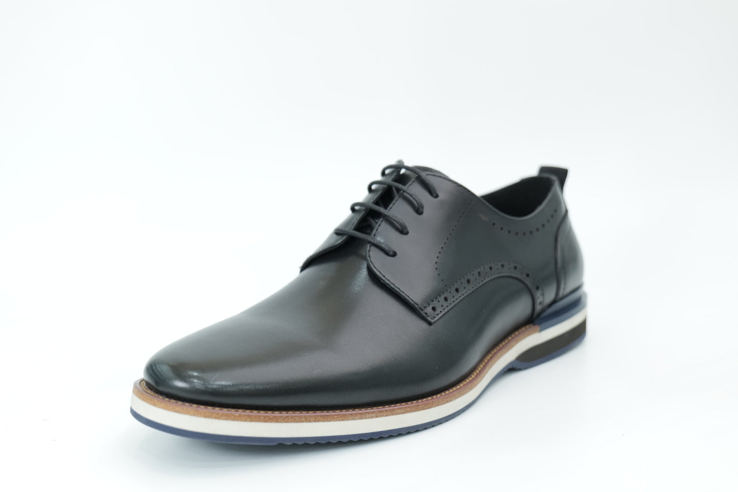 Casual shoes