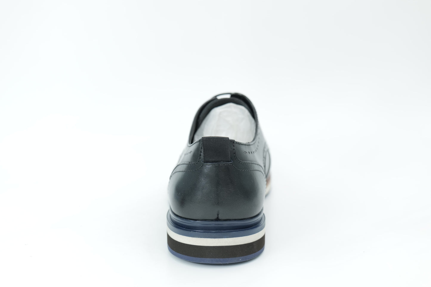 Casual shoes