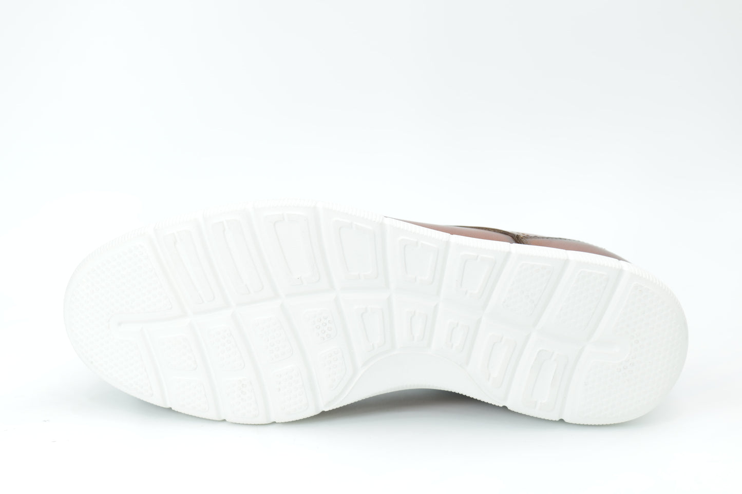 Casual shoes