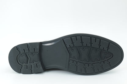 Casual shoes