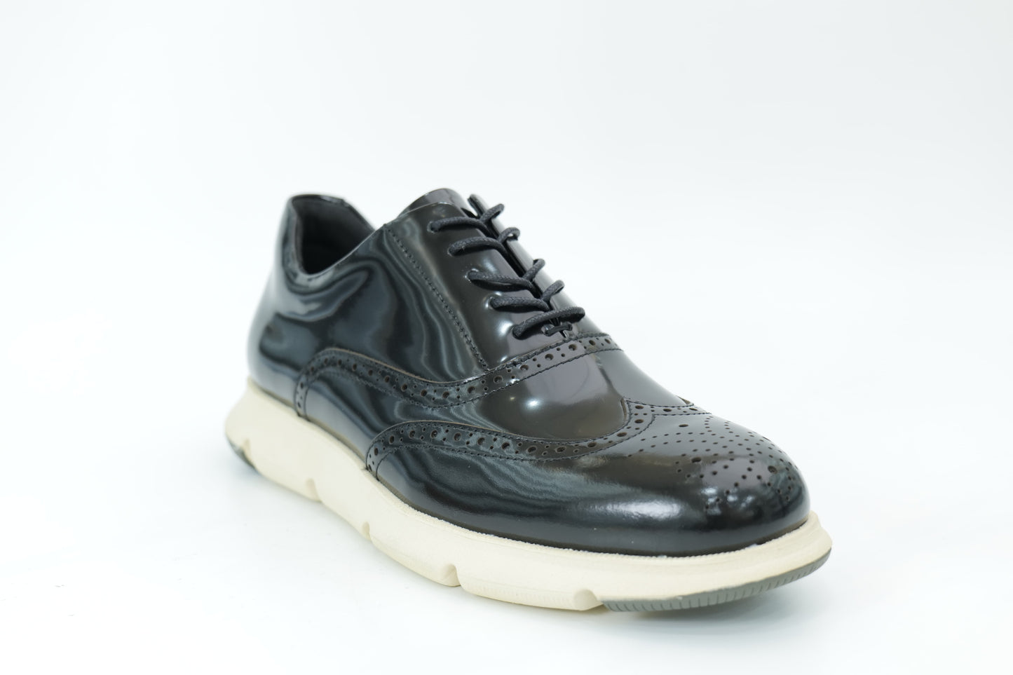 Casual shoes