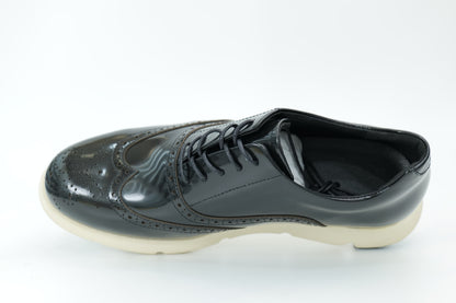 Casual shoes