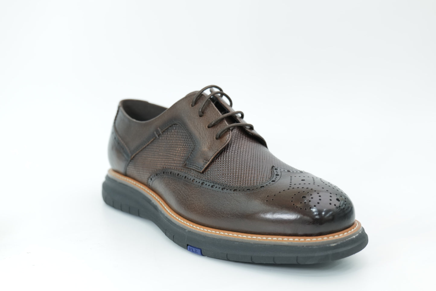 Casual shoes