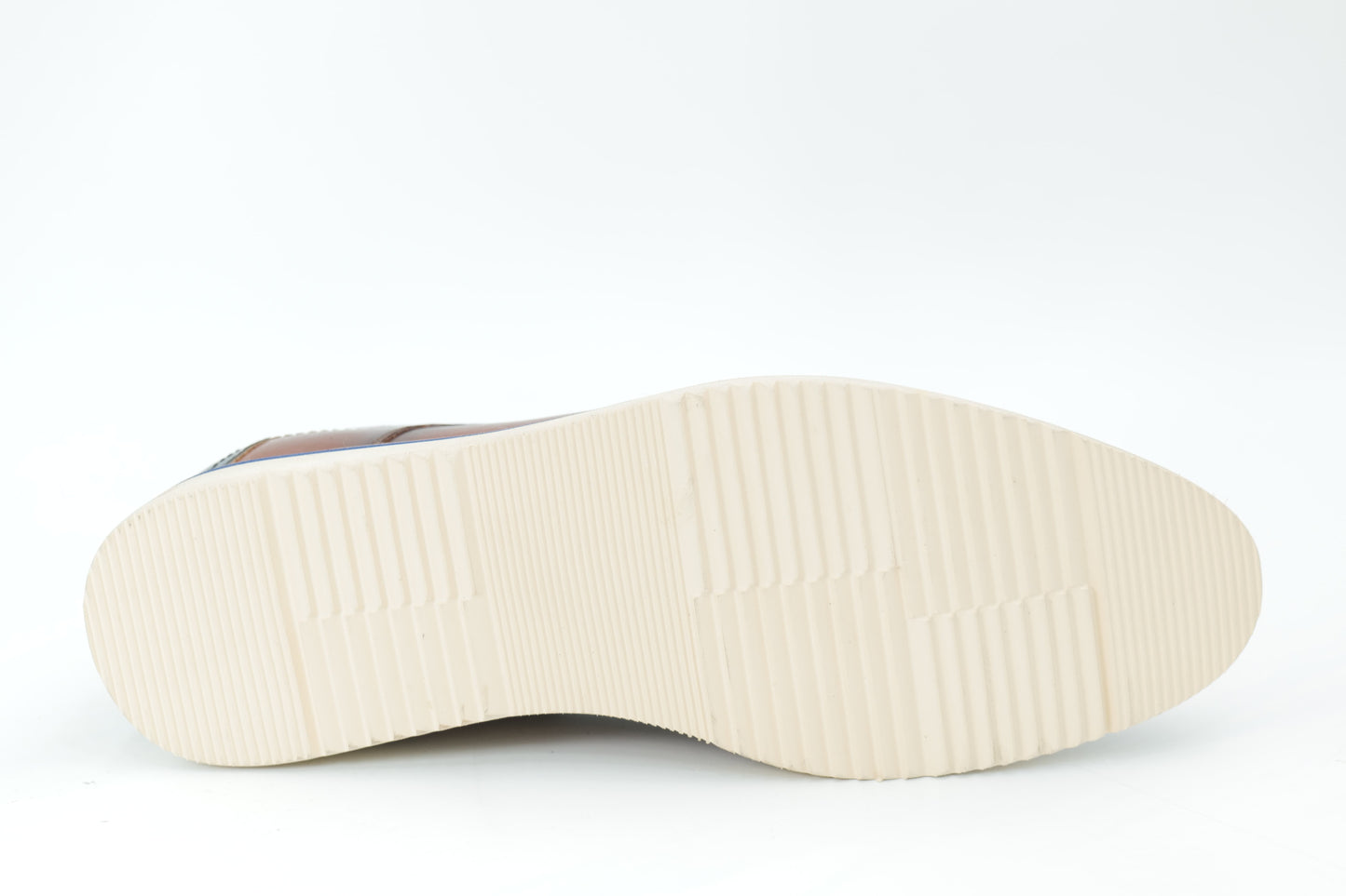 Casual shoes