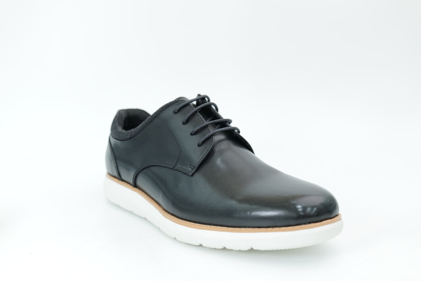 Casual shoes