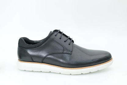Casual shoes