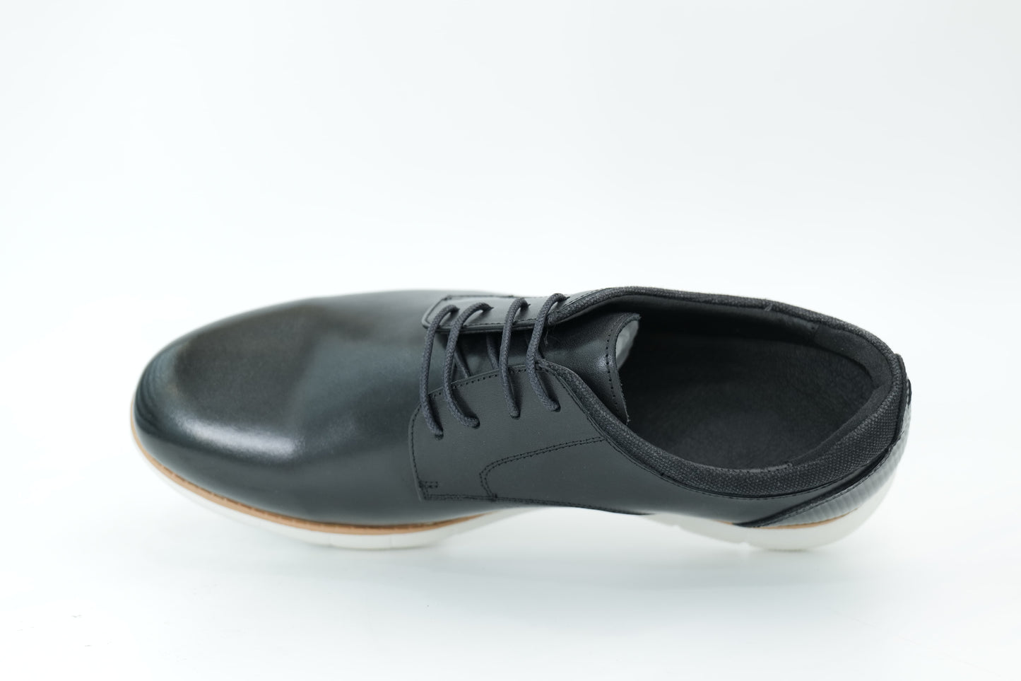 Casual shoes