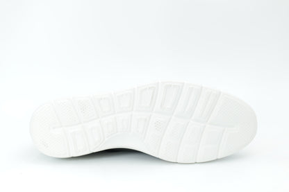 Casual shoes