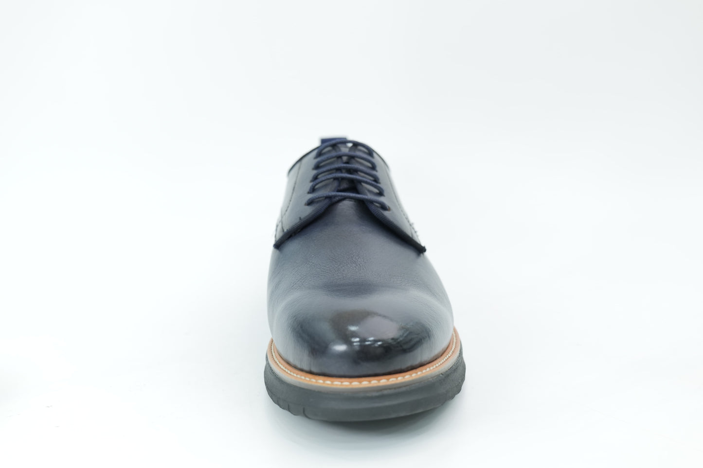Casual shoes