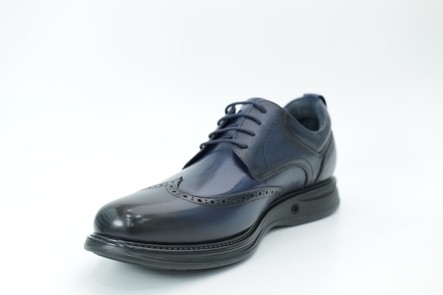 Casual shoes