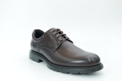 Casual shoes