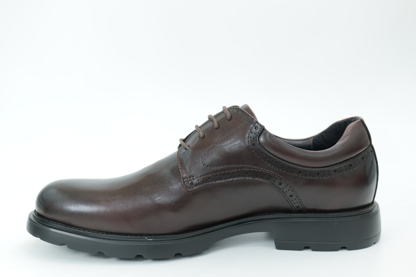 Casual shoes