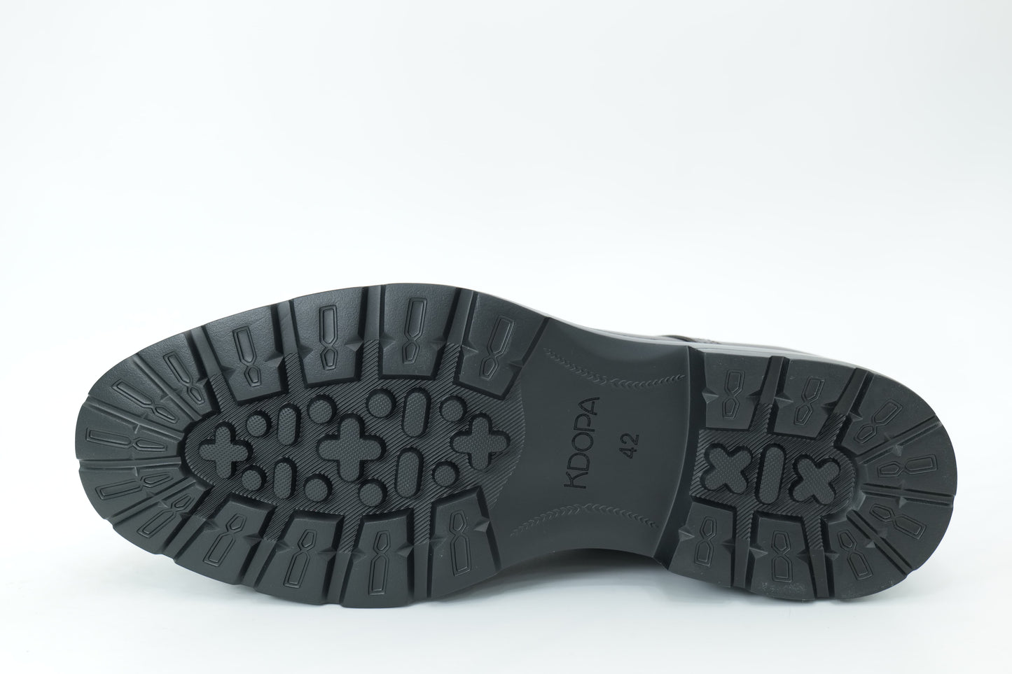 Casual shoes