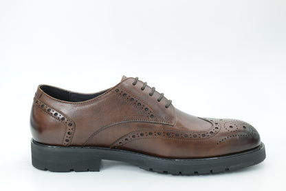 Casual shoes