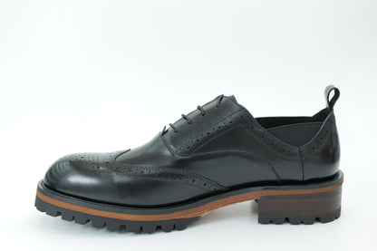 Casual shoes