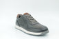 Sports shoes