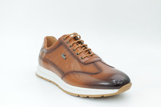 Sports shoes