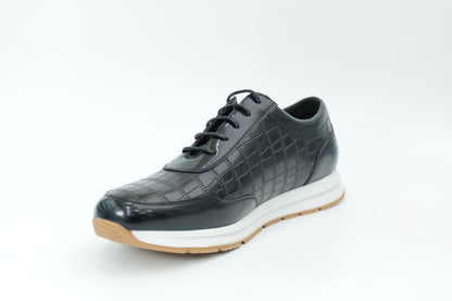 Sports shoes