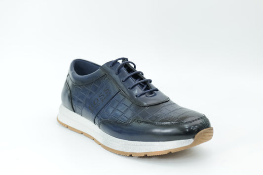 Sports shoes