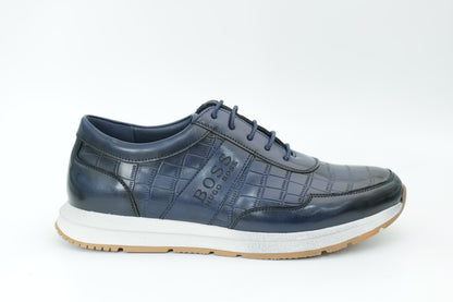 Sports shoes