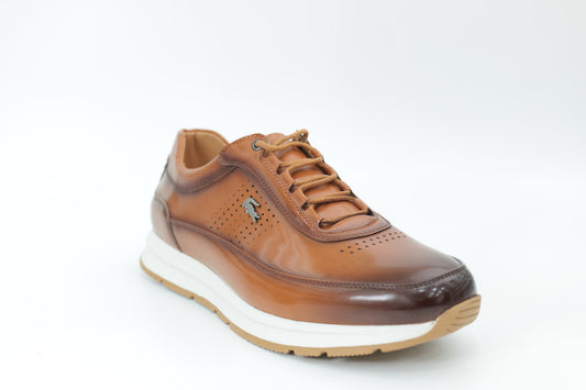 Sports shoes