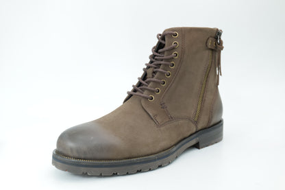 Mid-high boots