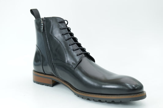 Mid-high boots