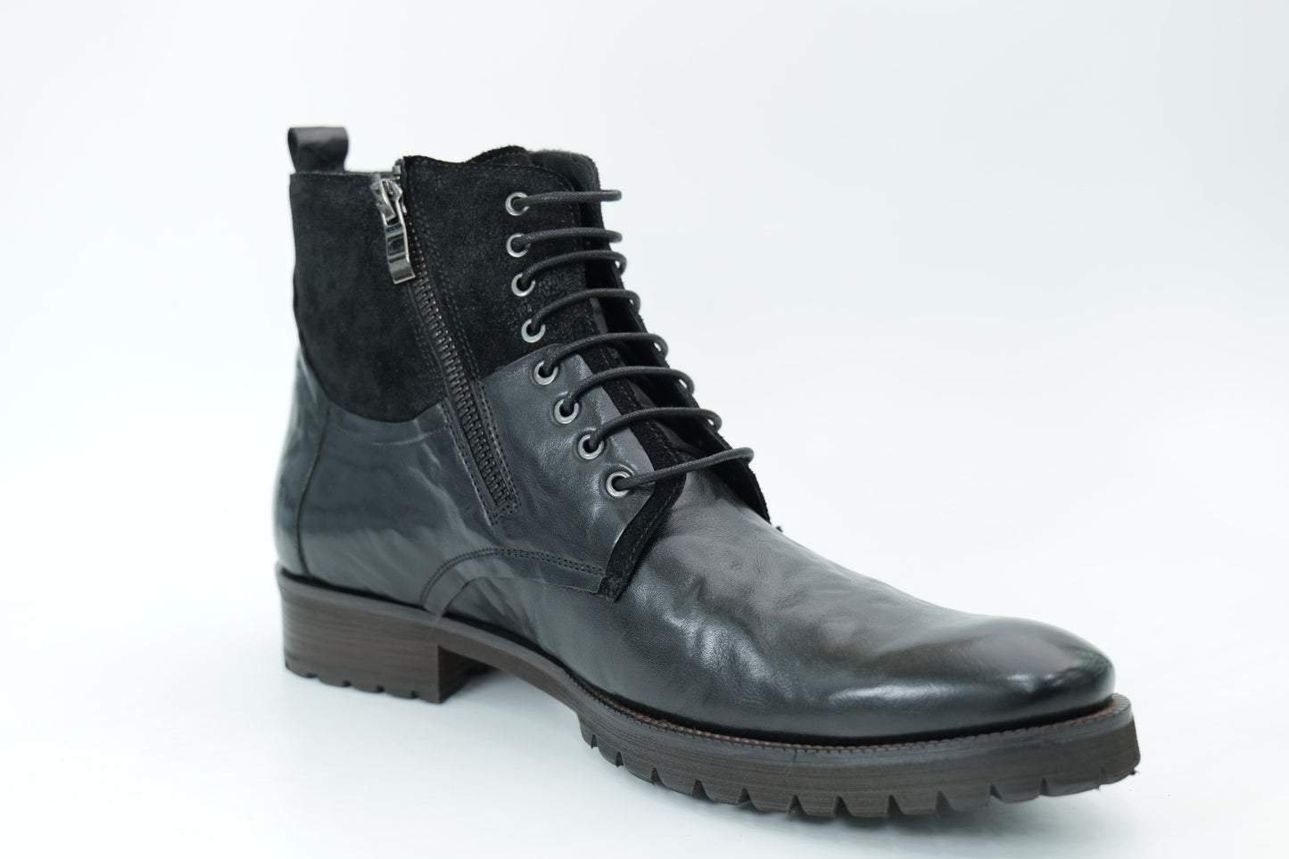 Mid-high boots