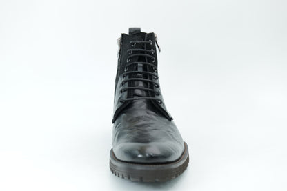 Mid-high boots