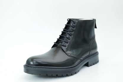 Mid-high boots