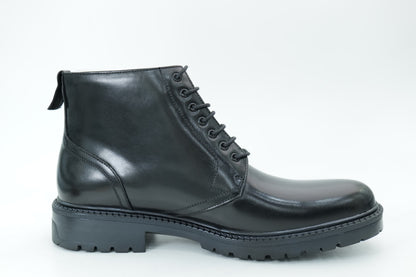 Mid-high boots