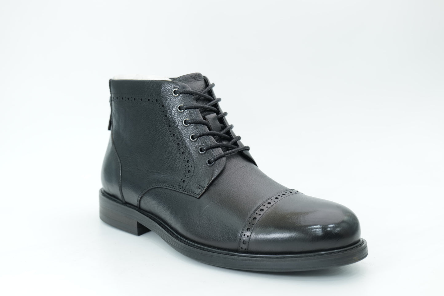 Mid-high boots