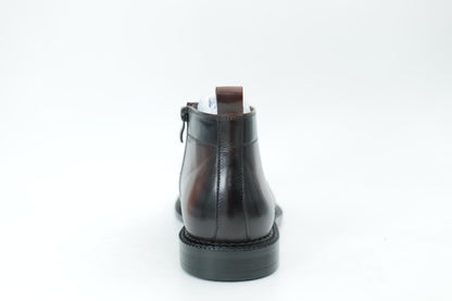 Mid-high boots
