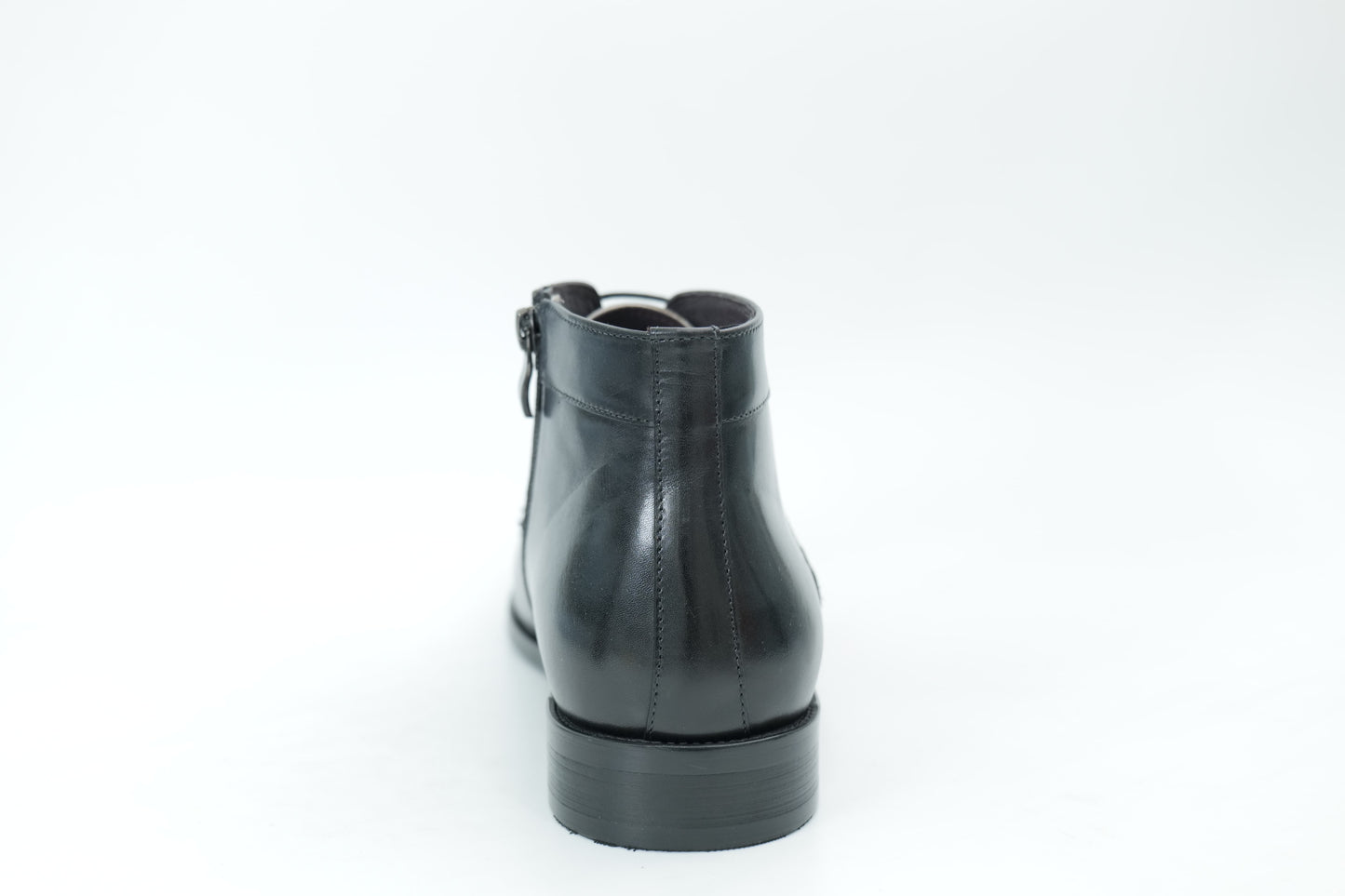 Mid-high boots