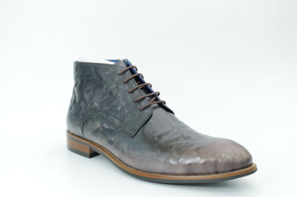 Mid-high boots